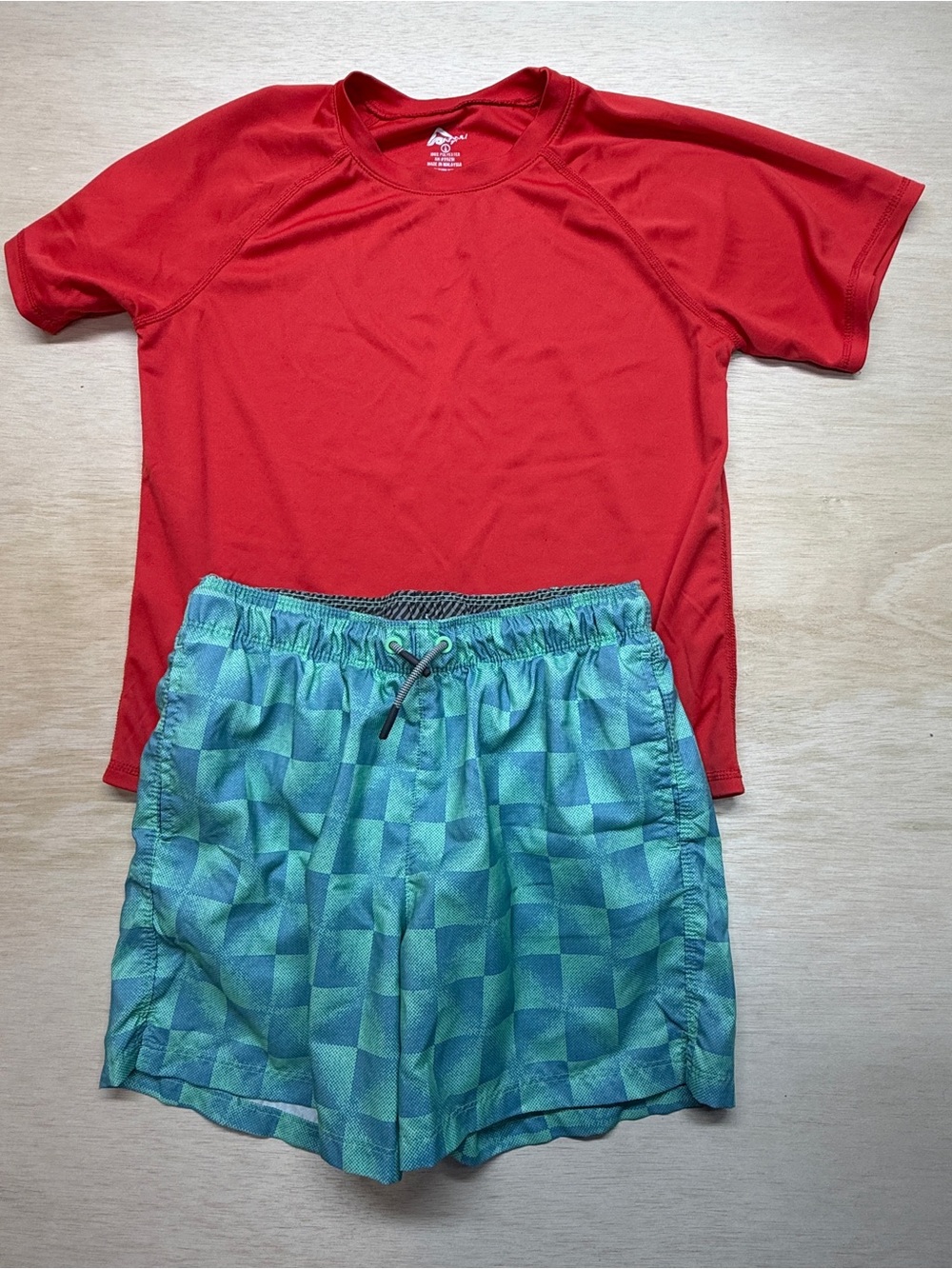 Kanu Surf & Art Class Boys Swim Set Size L (12) / XL (14) Red Rash Guard Shorts